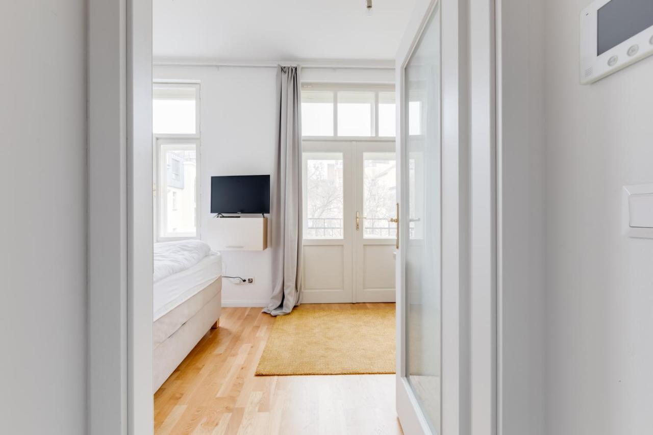 Jt'S Apartments Spanelska Str. Praha Exteriér fotografie